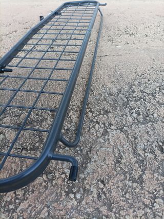 Red separación maletero Golf Plus.