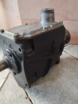 Volvo 140 caja de cambios.