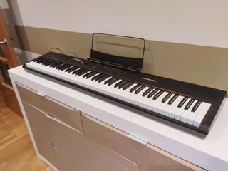 Piano Artesia performer