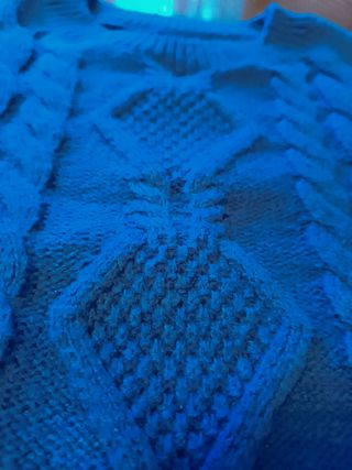 Jersey azul trenzado