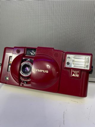 Olympus XA3 Red Edition