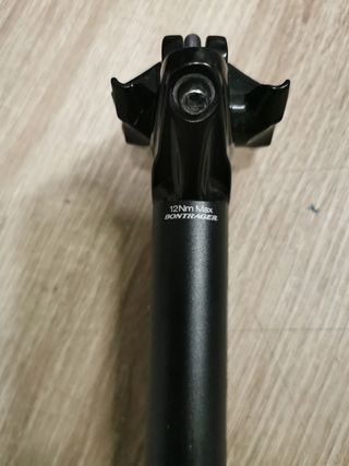 Tija bontrager outset regulable.