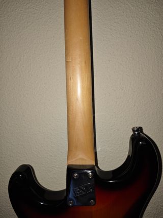Guitarra eléctrica Stratocaster LTD st-213