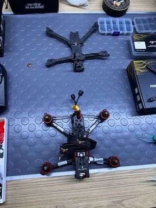 Dron fpv