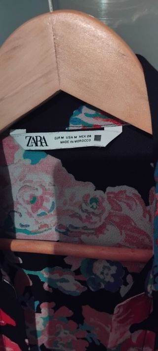 Blusa estampada zara
