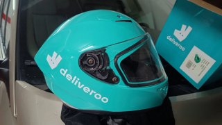 Casco integral Deliveroo talla XL NUEVO