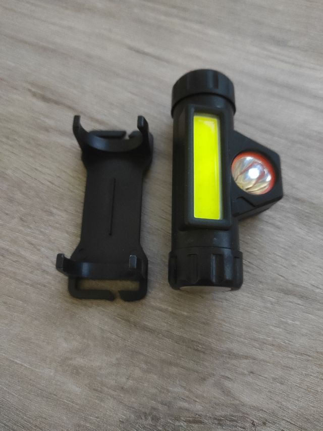 Linterna Led con cinta para la cabeza