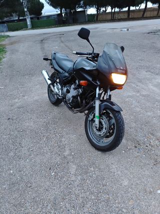 Yamaha diversión xj 600 2000