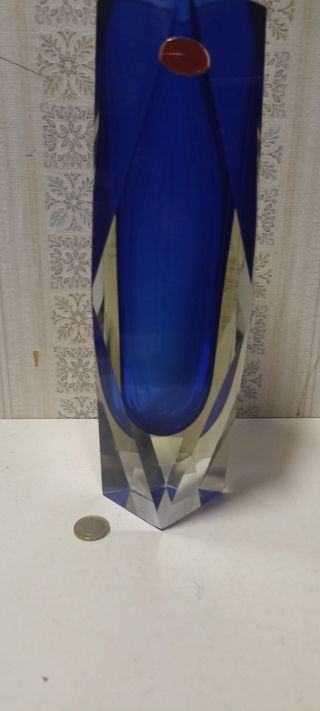 Murano cm 31 blu. giallo e bianco