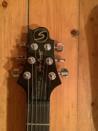 Guitarra electrica Greg Bennet