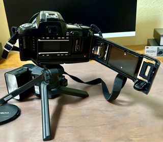 Camara Nikon AF 601