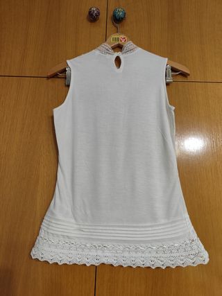 Camisa estilo romántico