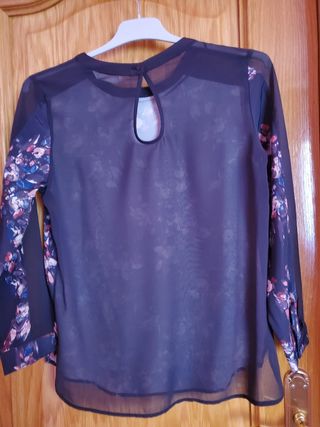 Camisa de Lefties talla S.Muy elegante