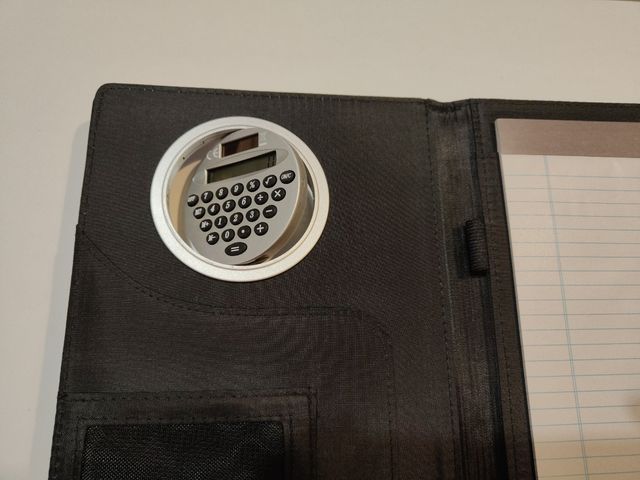 Libreta CAT Caterpillar con calculadora