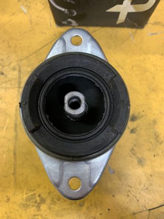 Taco motor Citroen Saxo lado distribuccion nuevo