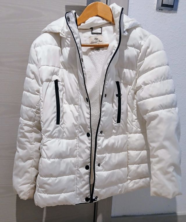 Abrigo  Roberto Bassi