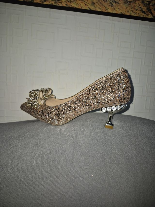N41 Zapatos con diamantes de imitación