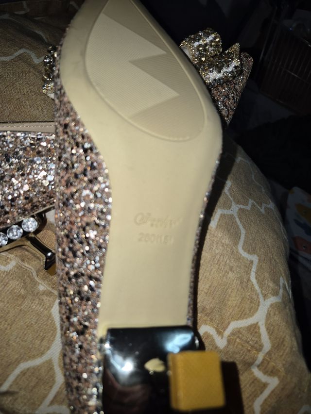 N41 Zapatos con diamantes de imitación
