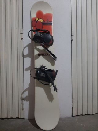 Tabla Snowboard Nitro con fijación