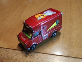 Majorette Furgon Heladería