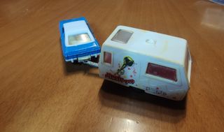 Majorette Ford Capri con Caravana
