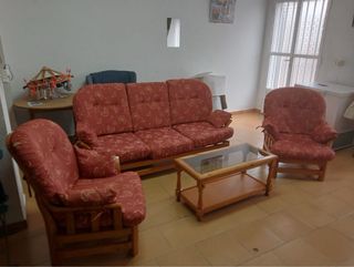 Sofa sillones y mesa