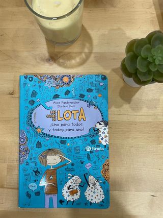 Libros "Las cosas de Lota"