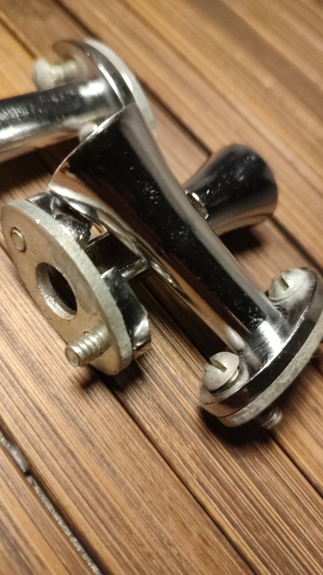 Pomo tirador Seat 600