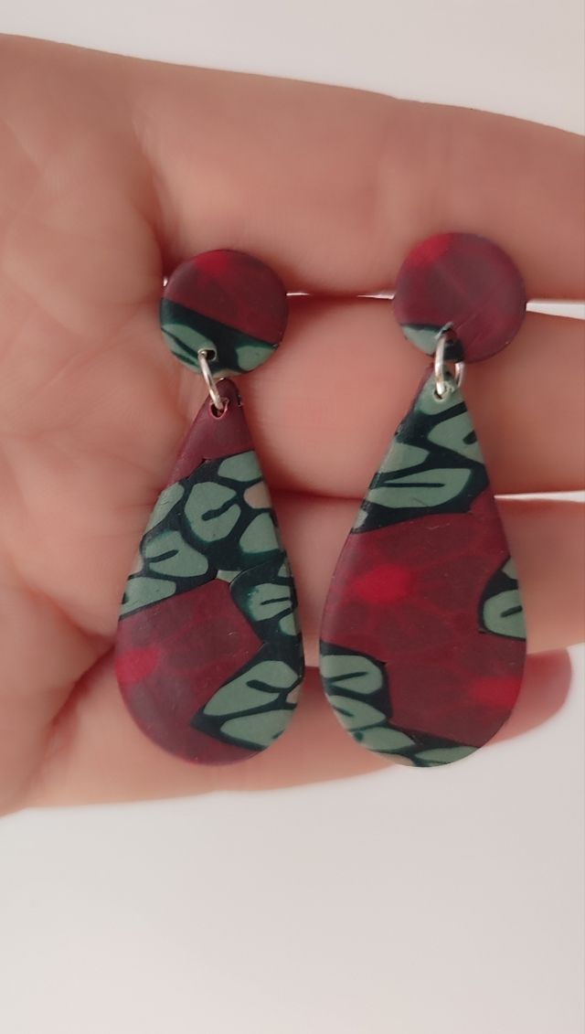 Pendientes hechos a mano