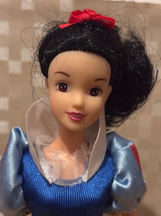 REGALO O VENDO
Muñeca DISNEY blancanieves