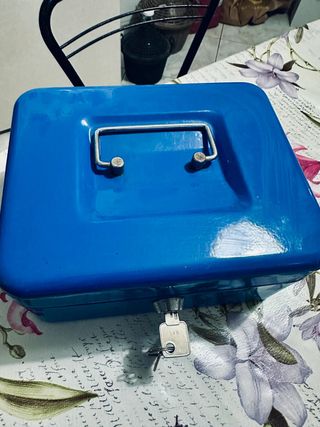 Scatola di sicurezza e porta gioie in metallo blu