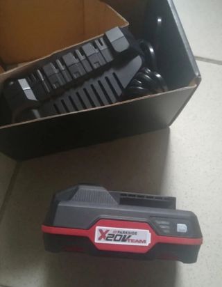 Batería parkside 20v 2Ah y cargador.