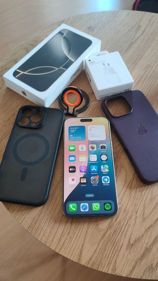 iPhone 16 pro max 256gb