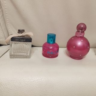 Bottiglie di profumo da collezione