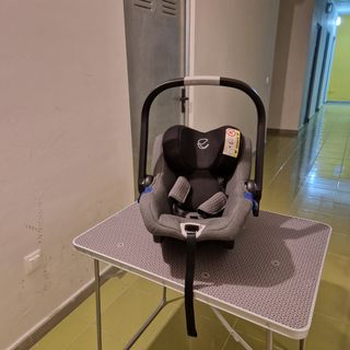 Silla infantil para coche