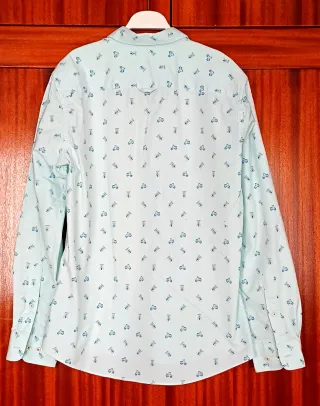 Camisa Easywear con vespas y símbolos piratas(c/u)