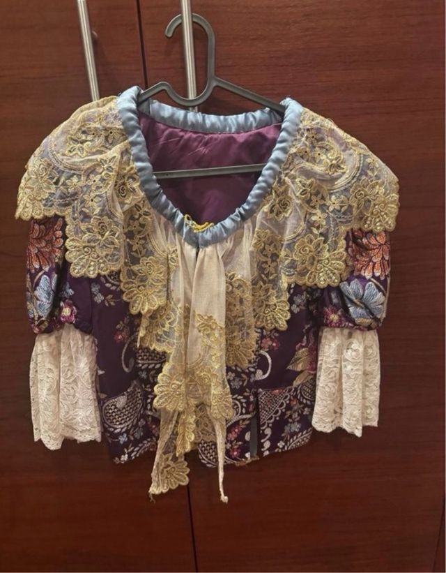 Traje fallera morado talla M/38