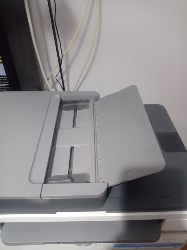 Impresora HP laserjet tank MFP 2604dsw