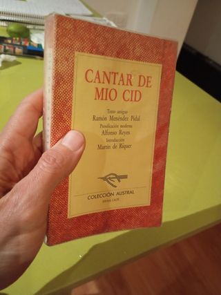 Cantar de Mio Cid/ The Poem of the Cid (Spanish Edition)