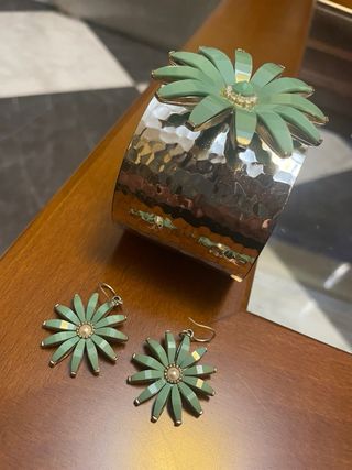 Brazalete  Pendientes Liz Claiborne