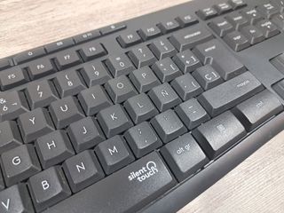 Teclado Inalámbrico Logitech K295 Silent