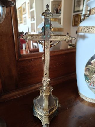Crocifisso antico da tavolo