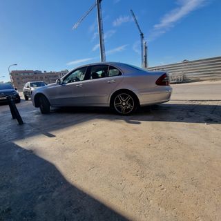 Mercedes-Benz Classe E (214) 2009