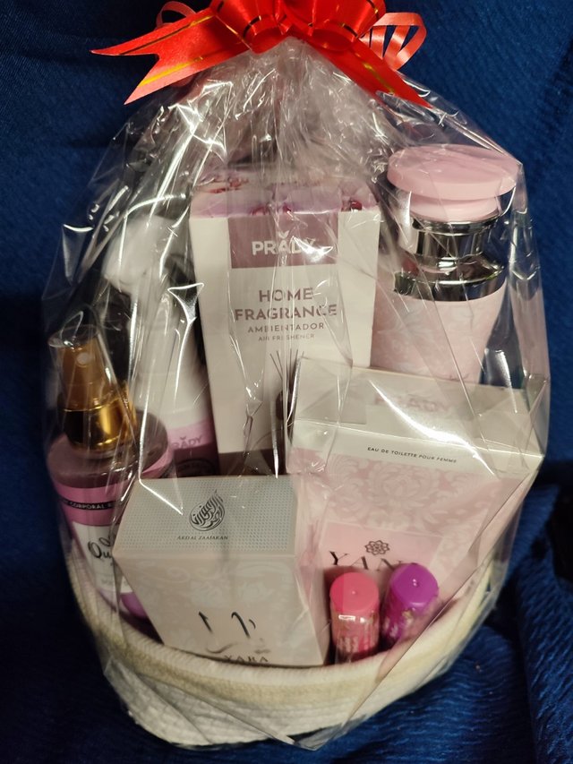 Super cesta Yara y Yani de regalo.