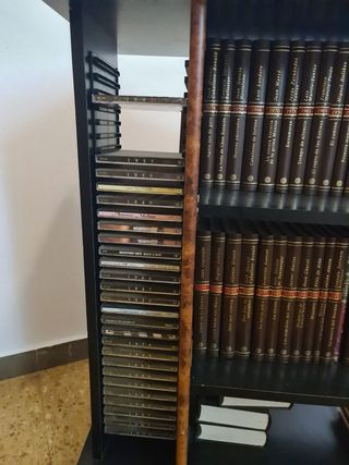 50 años de literatura y CDs