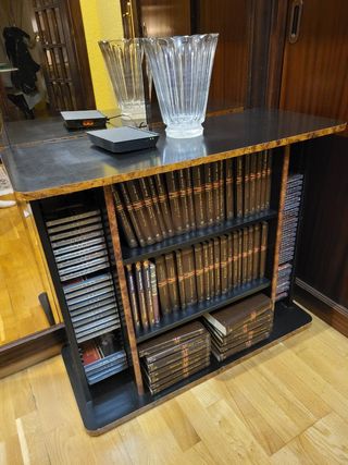 50 años de literatura y CDs