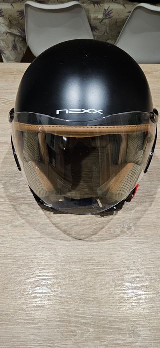 OPORTUNIDAD!! Casco Negro Mate Talla M