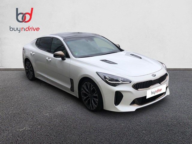 Kia Stinger 2.0 T-GDi 255cv 4x2 GT Line