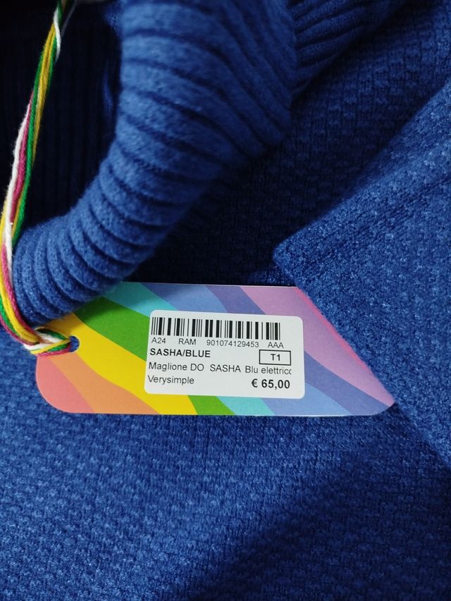 Maglione blu elettrico con cartellino