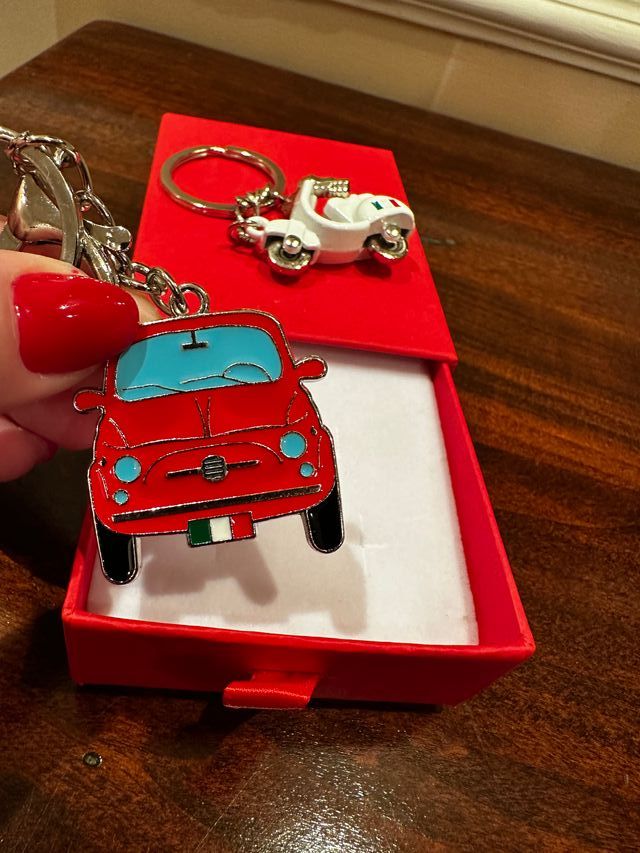 2 portachiavi in acciaio smaltato